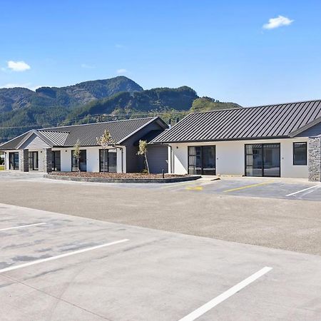 Grand Suites Murchison Buitenkant foto